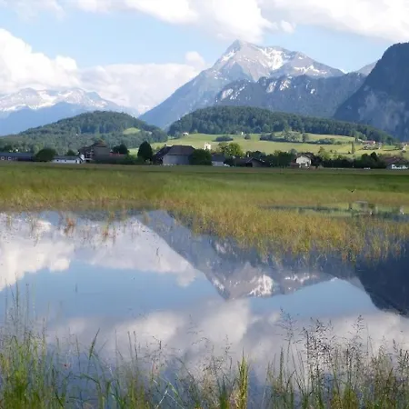 Mit Herrlicher Aussicht Auf Stockhorn Und Niesen Amsoldingen