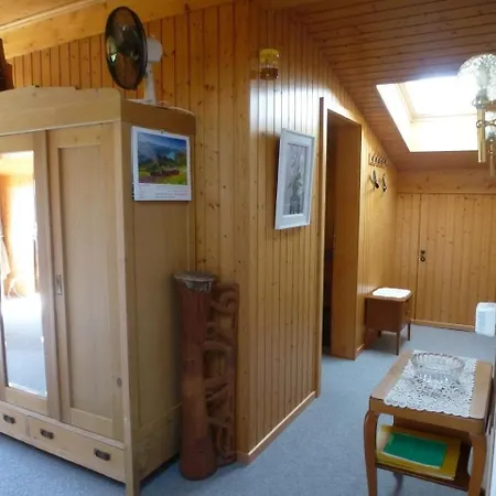 Mit Herrlicher Aussicht Auf Stockhorn Und Niesen Apartment